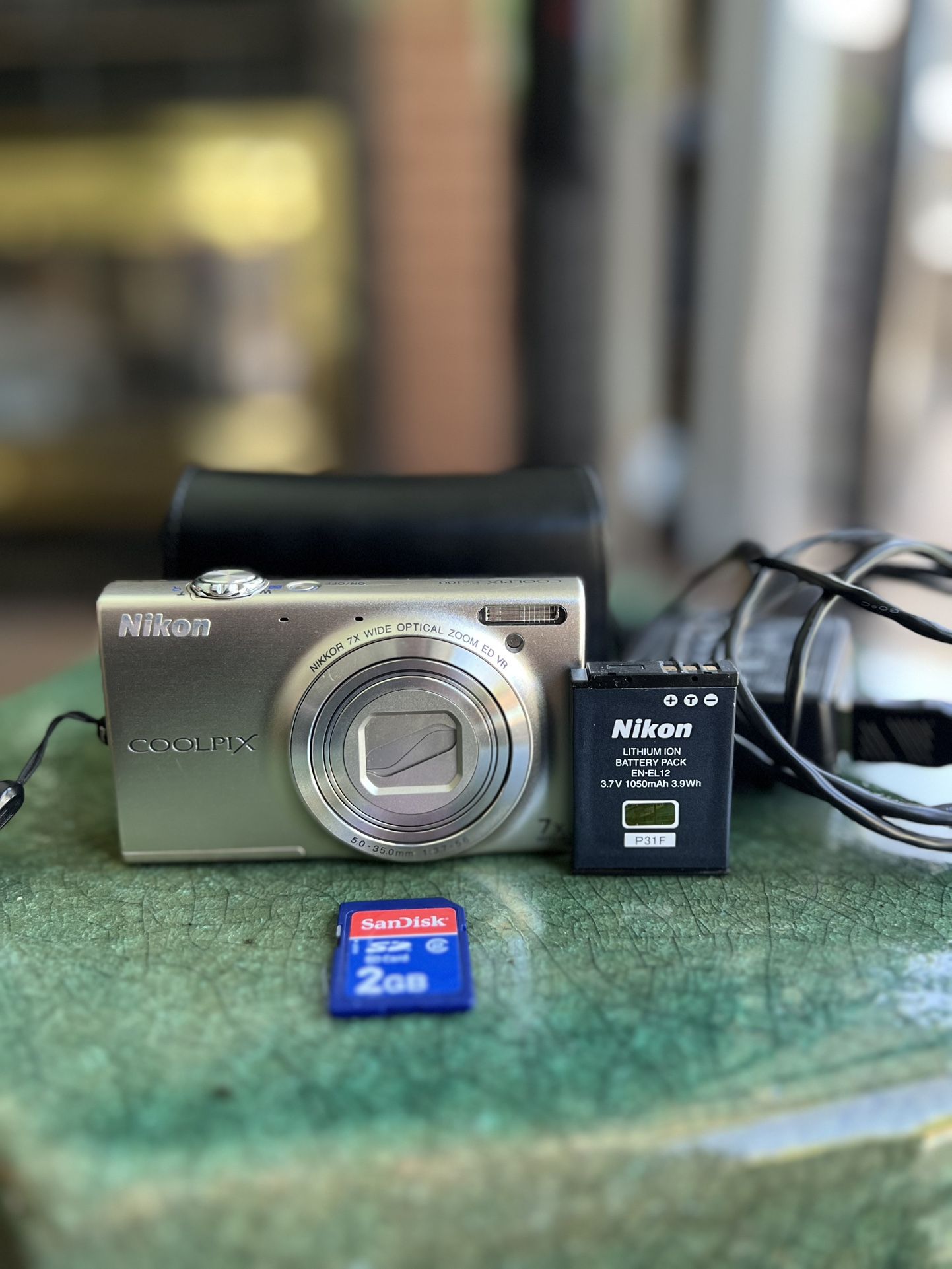nikon coolpix s6100