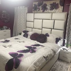 King bed!!!Ask For Price!!!Preguntar Por Precio 