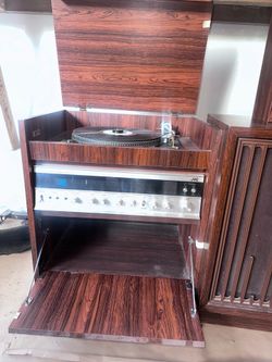 Vintage 70’s CD-4 JVC Integrated Receiver