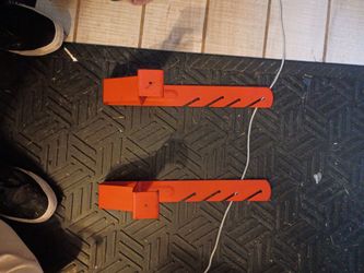 2 guardian roof brackets
