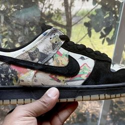 Brand New Supreme Dunk Low sz 9.5 Rammellzee