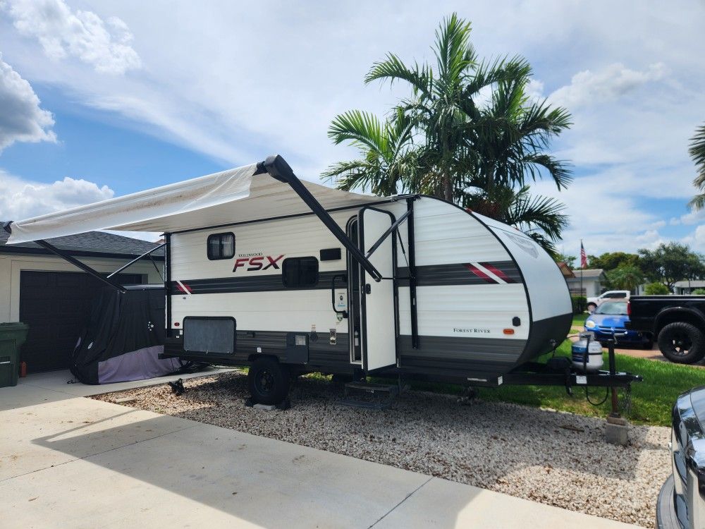 RV Wildwood Forest River