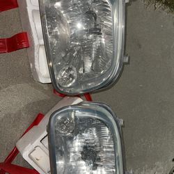Tundra Headlights 