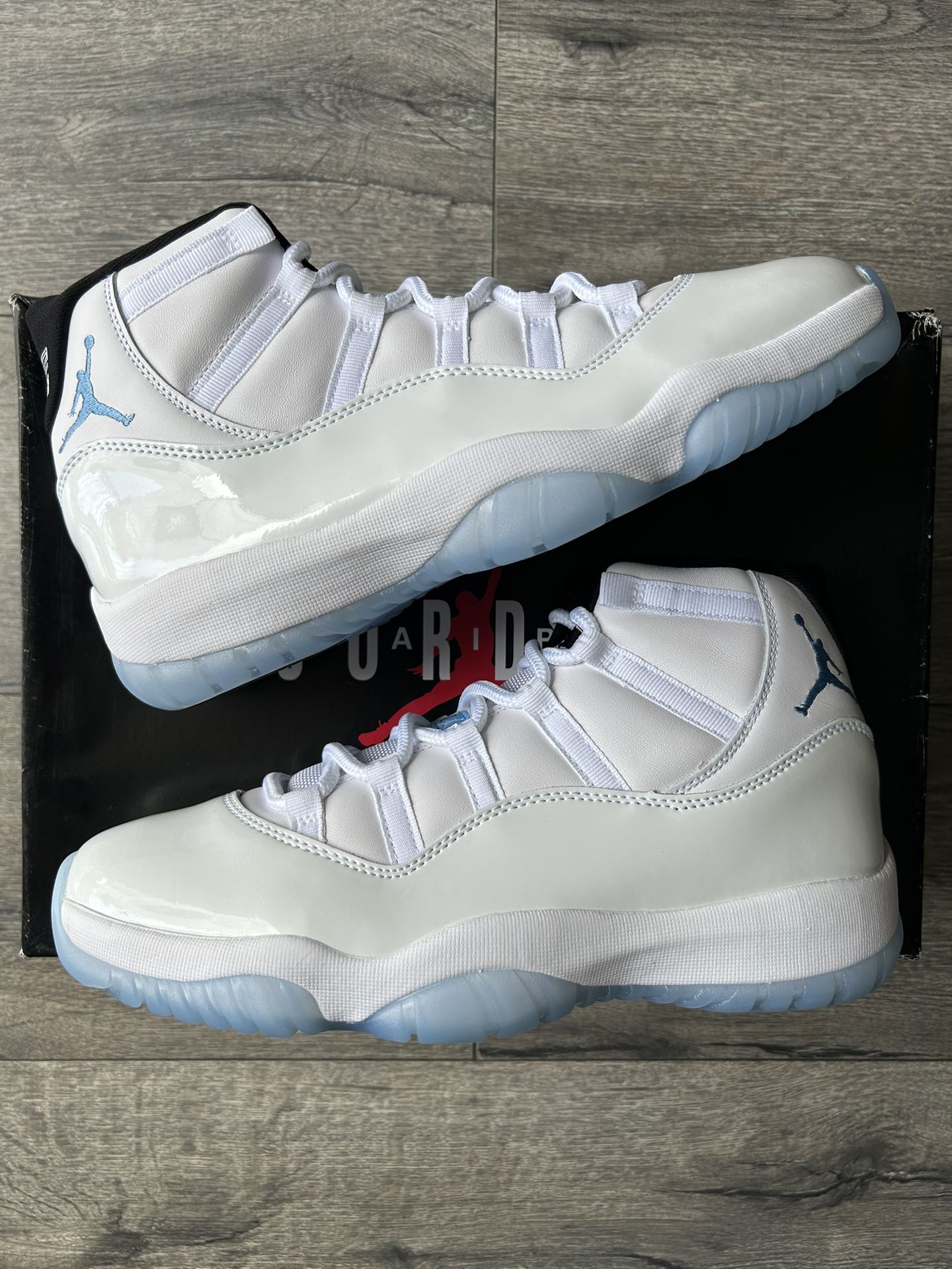 Jordan 11 Retro Legend Blue (2024)