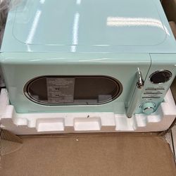 Magic chef 0.7 cu ft countertop microwave