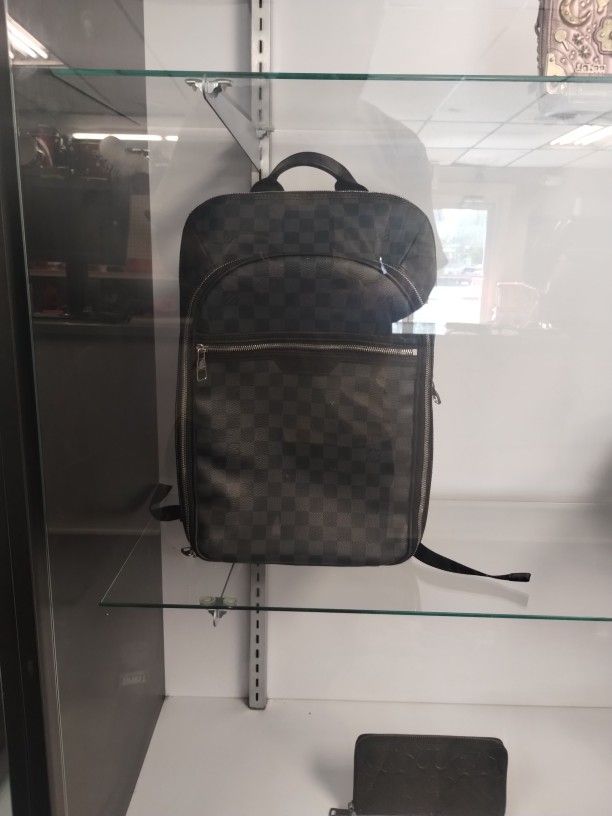 Louis Vuitton Backpack Michael NV2