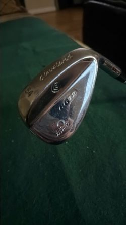 Cleveland CG12 Zip Grooves 54° Wedge – $40