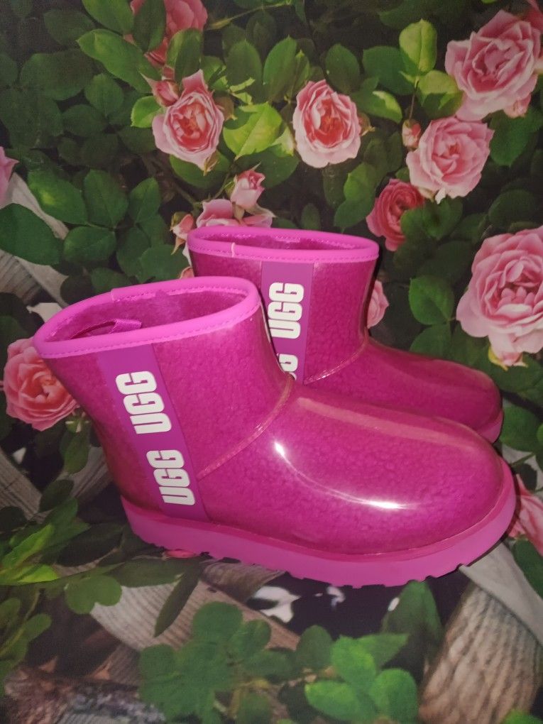 UGG CLASSIC CLEAR MINI ROCK ROSE WATERPROOF BOOT US 6 

