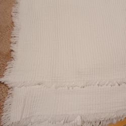 INUP Home. Fine Linens.  100% Cotton. New 94 X  86