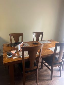Dinning table