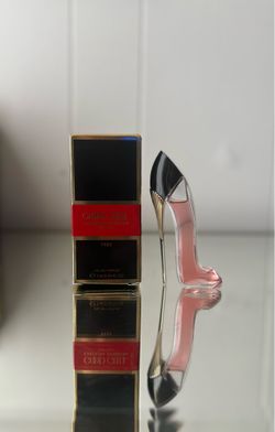 NEW Carolina Herrera Very Good Girl Mini Perfume 7ml EDP Travel Size