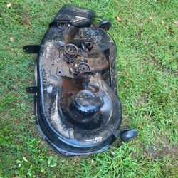 Husqvarna/ Craftsman Riding Mower 42"deck 