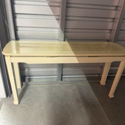 Tan Entry Table
