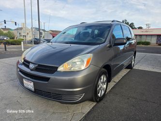 2004 Toyota Sienna