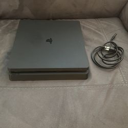 PS4 Slim