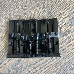 BadassII bass bridge - black