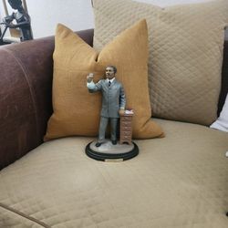 GEORGE WASHINGTON CARVER / Historical Black American Legend / 11" Tall