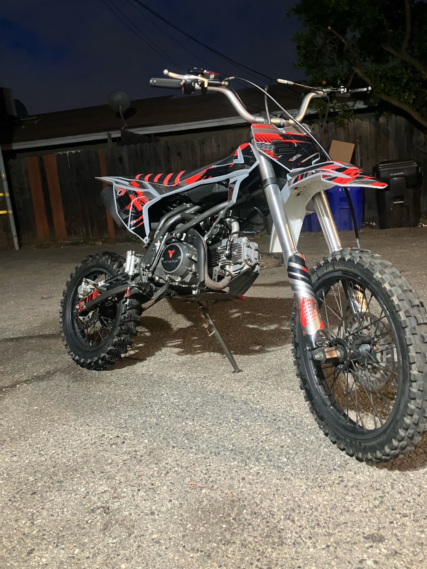125cc Dirtbike (Looking to trade for E-Moto)