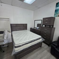 Bedroom Set - Juego De Cuarto 