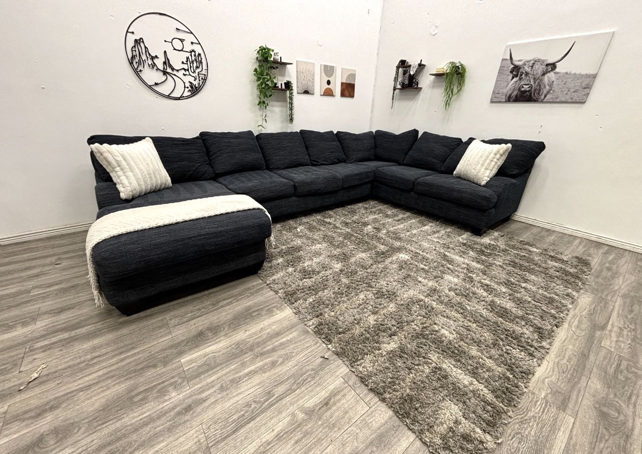 Sectional Couch - Free Delivery