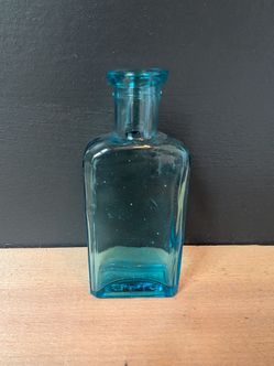 Unique Old Bottle Stamped PMP