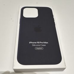 Apple iPhone 16 Pro Max Silicone Case MagSafe Black New.