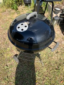 Jumbo Joe Premium 22 in. Charcoal Grill in Black with Steel Cooking Grate