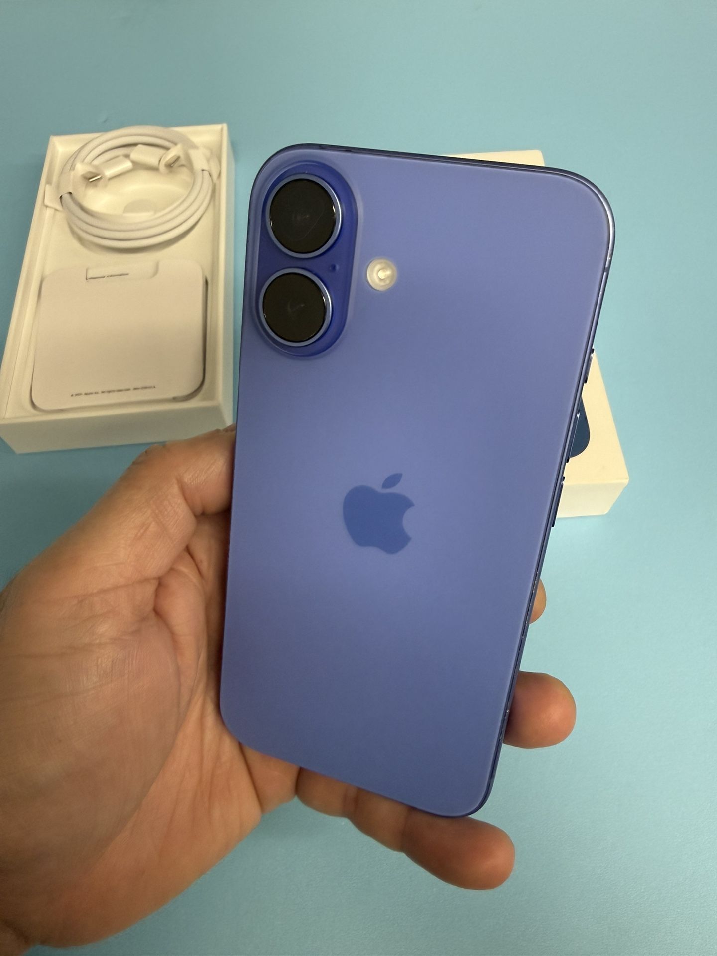 iPhone 16 Blue Factory Unlocked 128gb / Liberado Para Cualquier Companias