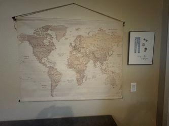 Wall canvas map