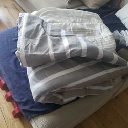 Queen Comforter With Pillow Cases