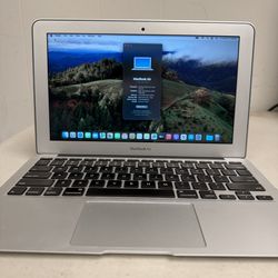 2015 MacBook Air 11” 256GB macOS Sonoma $200