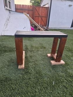 Wood bench