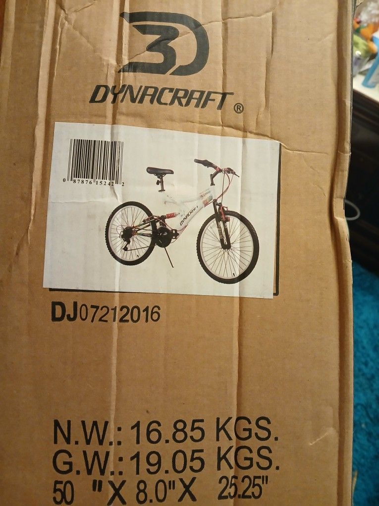 Dynacraft Girls Mountain Bike