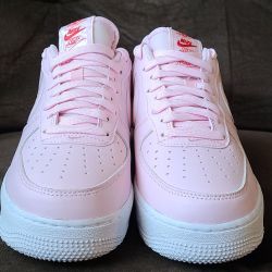 Nike Air Force 1 Low
Rose Pink