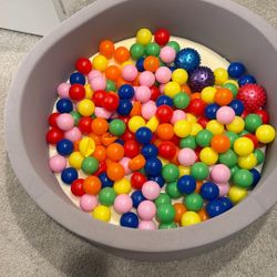 Kids Ball Pit