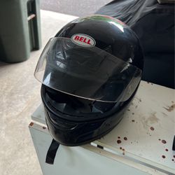 Motorcycle Helmet, Bell Size Medium
