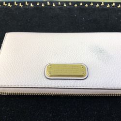 MARC JACOBS  M0012186  Wallet (Creamy Pink Color)