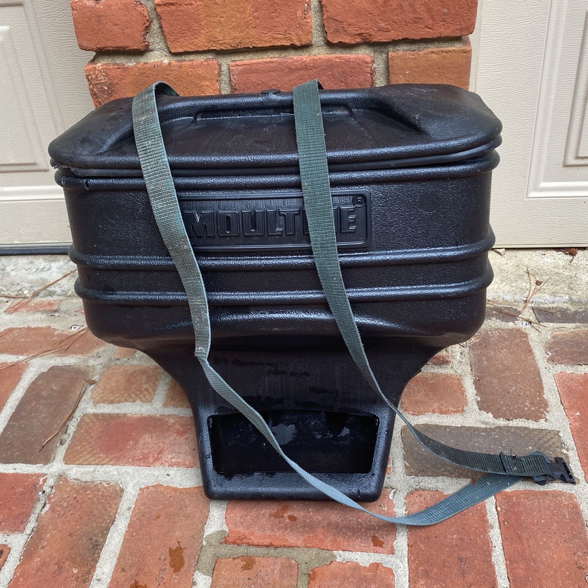 Moultrie Deer Feeder