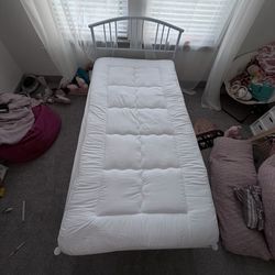 Twin bed- white metal frame