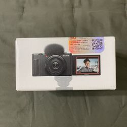 Sony ZV-1F Vlog Camera for Content Creators & Vloggers 