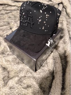 DANDY HAT “CRYSTAL TEARS” ORIGINAL