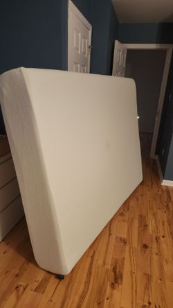 Girlfriend moved in.. all things must go!!
