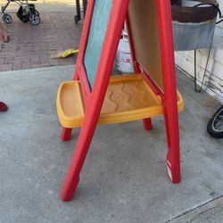 Chalkboard/White board