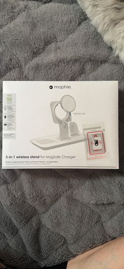 Mophie 3-in-1 wireless stand for MagSafe charger