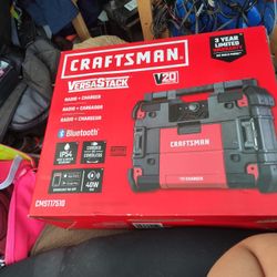 Craftsman Radio And Charger 