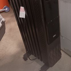 Space Heater With Remote Control 
