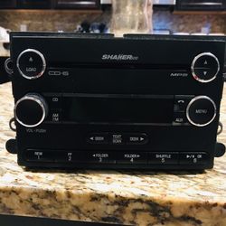 2008 Mustang stereo