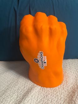 Astros Fan Fist in good condition.