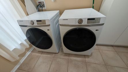 Samsung Front Load Washer and Dryer Set