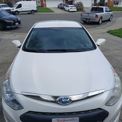 2012 Hyundai Sonata Hybrid